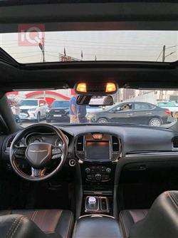 كرايسلر 300